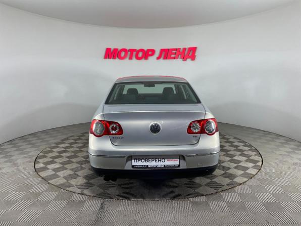 Volkswagen Passat B6 с пробегом 2010 года, цена 899 000 рублей, 197440 км, седан, Автокод Объявления