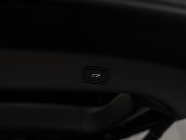 Lynk &amp; Co 900 с пробегом 2025 года, цена 7 700 000 рублей, 50 км, внедорожник, Автокод Объявления