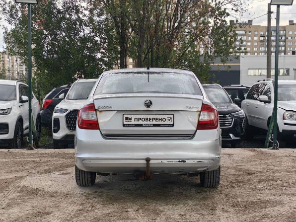 Skoda Rapid I с пробегом 2015 года, цена 599 000 рублей, 330000 км, лифтбек, Автокод Объявления