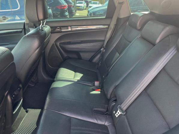 Kia Sorento II Рестайлинг с пробегом 2014 года, цена 1 850 000 рублей, 185010 км, внедорожник, Автокод Объявления