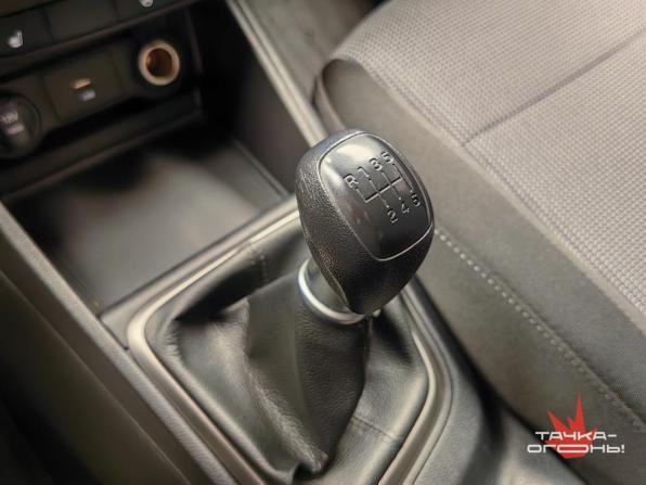 Hyundai Solaris II Рестайлинг с пробегом 2021 года, цена 1 418 000 рублей, 132000 км, седан, Автокод Объявления
