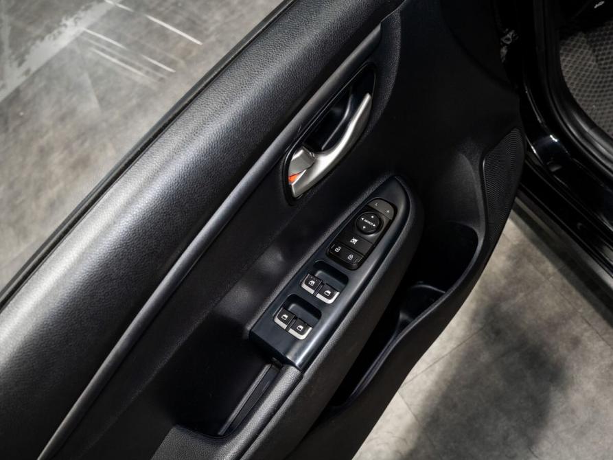 Kia Rio IV Чита  - изображение 14