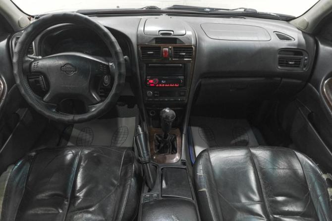 Nissan Maxima V (A33) с пробегом 2001 года, цена 249 000 рублей, 310000 км, седан, Автокод Объявления