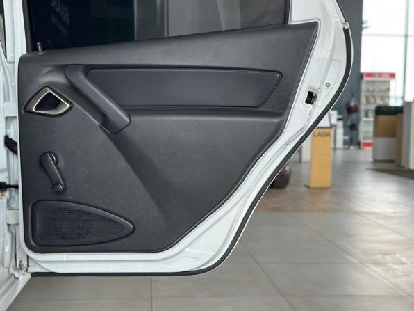 Lada (ВАЗ) Granta I Рестайлинг с пробегом 2023 года, цена 760 000 рублей, 39000 км, седан, Автокод Объявления