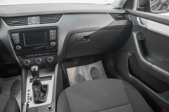 Skoda Octavia III (A7) с пробегом 2013 года, цена 939 000 рублей, 199500 км, лифтбек, Автокод Объявления