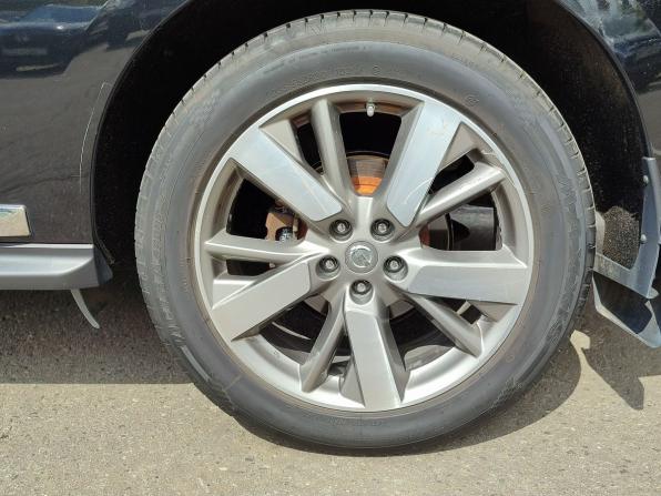 Nissan Pathfinder IV с пробегом 2015 года, цена 1 919 000 рублей, 73917 км, внедорожник, Автокод Объявления
