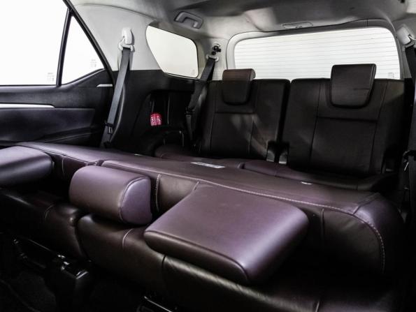 Toyota Fortuner II с пробегом 2018 года, цена 2 999 000 рублей, 157642 км, внедорожник, Автокод Объявления