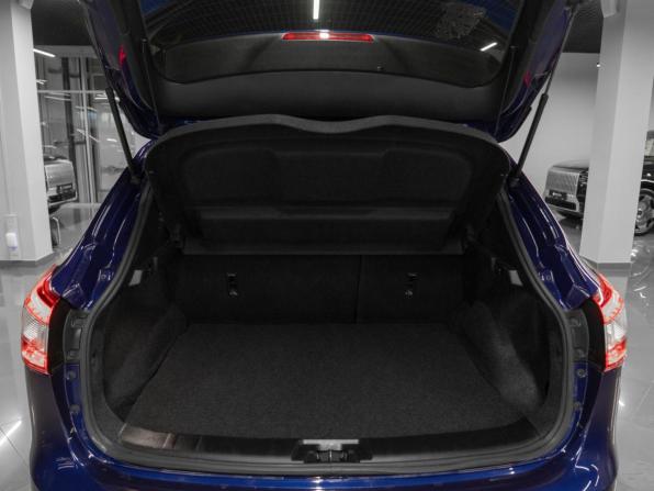 Nissan Qashqai II с пробегом 2016 года, цена 2 070 000 рублей, 26300 км, внедорожник, Автокод Объявления