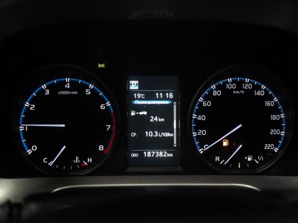 Toyota RAV4 IV (XA40) Рестайлинг с пробегом 2015 года, цена 2 226 000 рублей, 187000 км, внедорожник, Автокод Объявления