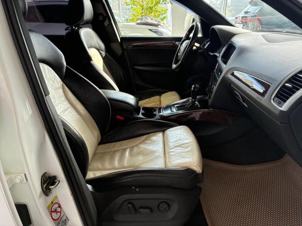 Audi Q5 I (8R) с пробегом 2009 года, цена 835 000 рублей, 380000 км, внедорожник, Автокод Объявления