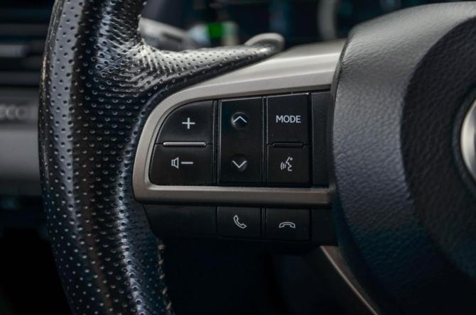 Lexus RX IV с пробегом 2016 года, цена 3 830 000 рублей, 137388 км, внедорожник, Автокод Объявления