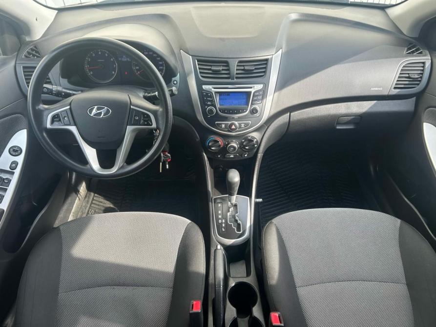 Hyundai Solaris I Санкт-Петербург  - изображение 11
