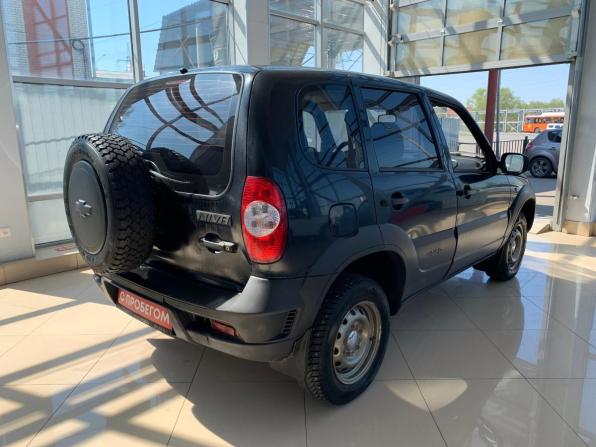 Chevrolet Niva I Рестайлинг с пробегом 2011 года, цена 371 000 рублей, 142900 км, внедорожник, Автокод Объявления