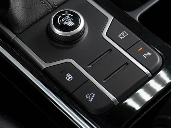 Kia Sorento IV с пробегом 2020 года, цена 3 919 000 рублей, 49972 км, внедорожник, Автокод Объявления