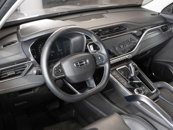 Geely Atlas Pro с пробегом 2024 года, цена 2 418 900 рублей, 36047 км, внедорожник, Автокод Объявления