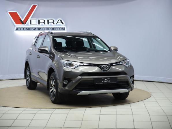 Toyota RAV4 IV (XA40) Рестайлинг с пробегом 2018 года, цена 2 630 000 рублей, 109428 км, внедорожник, Автокод Объявления
