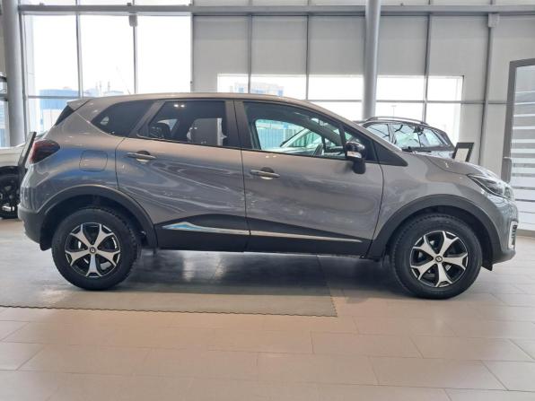 Renault Kaptur I с пробегом 2018 года, цена 1 545 000 рублей, 69988 км, внедорожник, Автокод Объявления