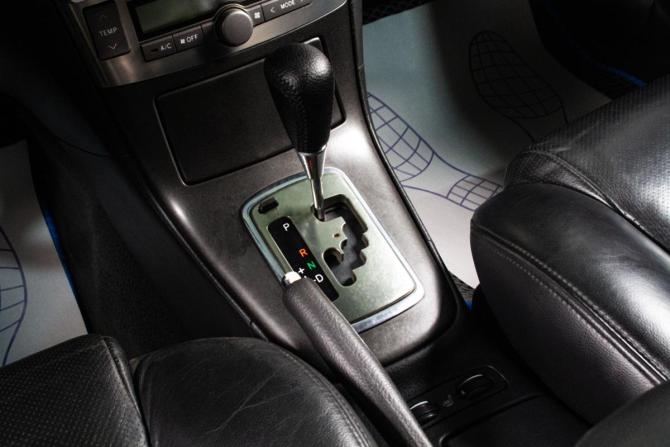 Toyota Avensis II с пробегом 2006 года, цена 939 000 рублей, 258500 км, седан, Автокод Объявления