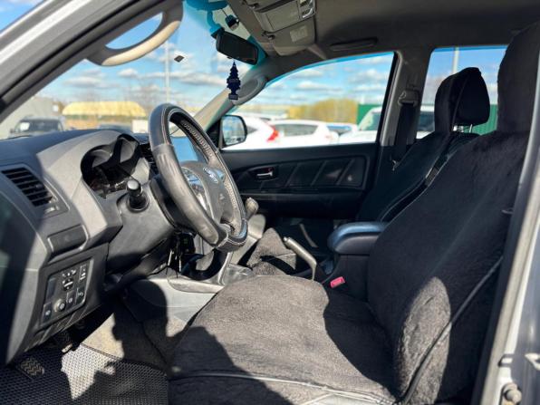 Toyota Hilux VII Рестайлинг с пробегом 2014 года, цена 2 600 000 рублей, 251639 км, пикап, Автокод Объявления