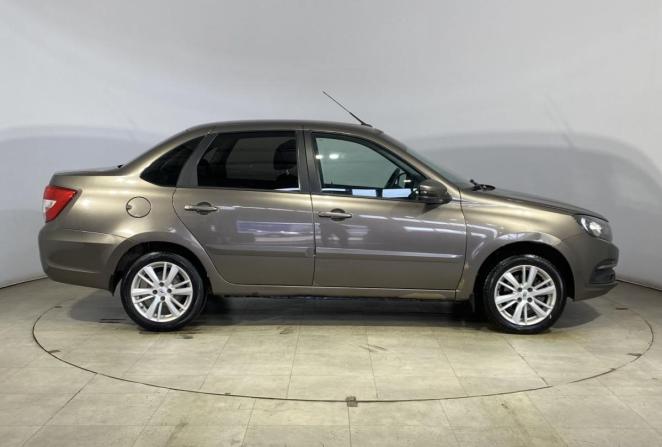 Lada (ВАЗ) Granta I Рестайлинг с пробегом 2019 года, цена 530 000 рублей, 217576 км, седан, Автокод Объявления