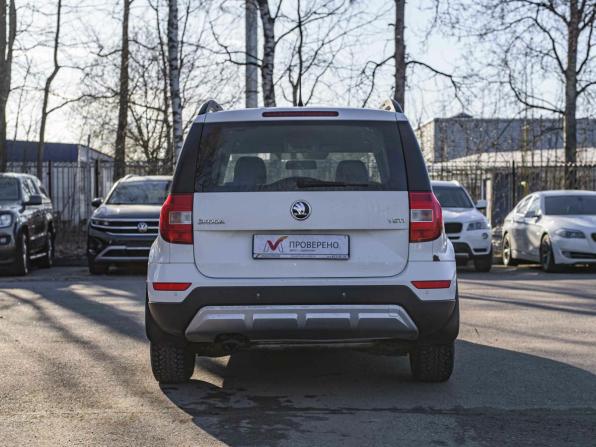 Skoda Yeti I Рестайлинг с пробегом 2015 года, цена 945 000 рублей, 144985 км, внедорожник, Автокод Объявления