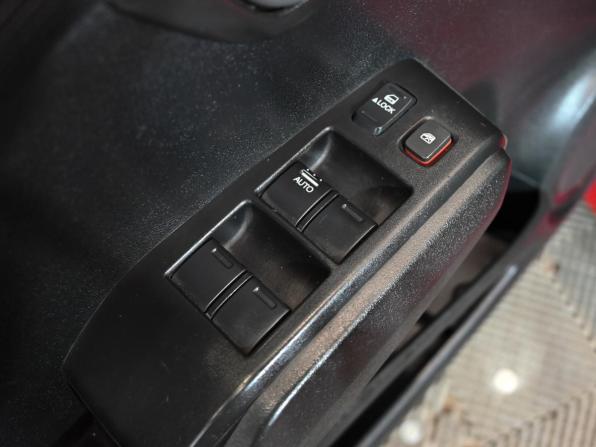 Honda Fit II с пробегом 2010 года, цена 890 000 рублей, 68861 км, хэтчбек, Автокод Объявления