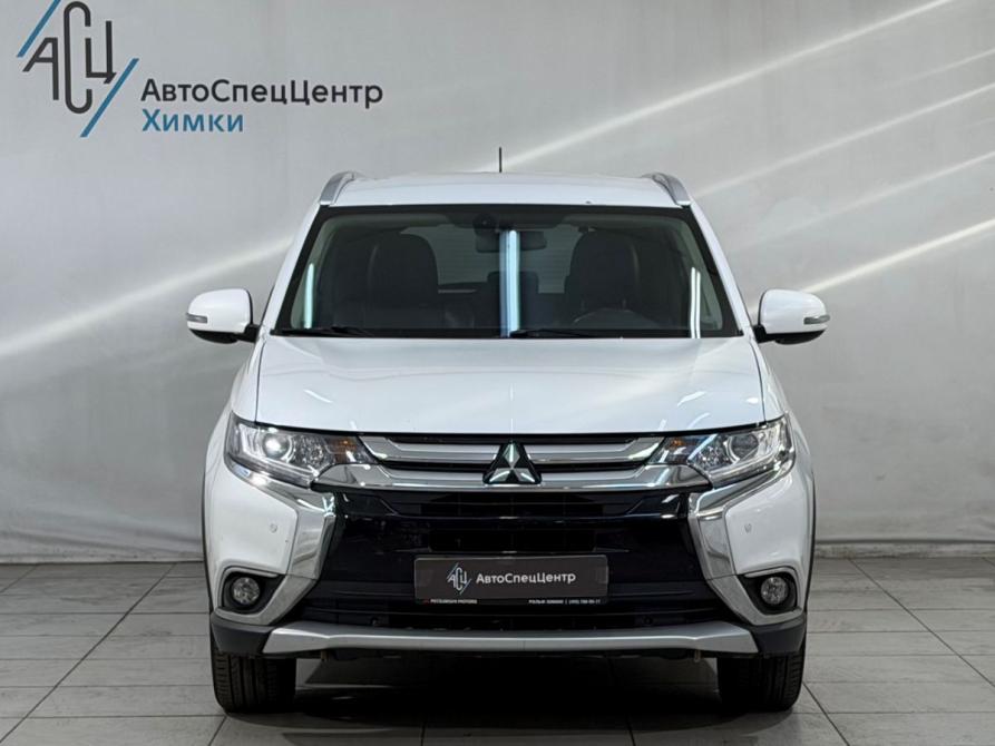 Mitsubishi Outlander III Рестайлинг 2 Химки  - изображение 5