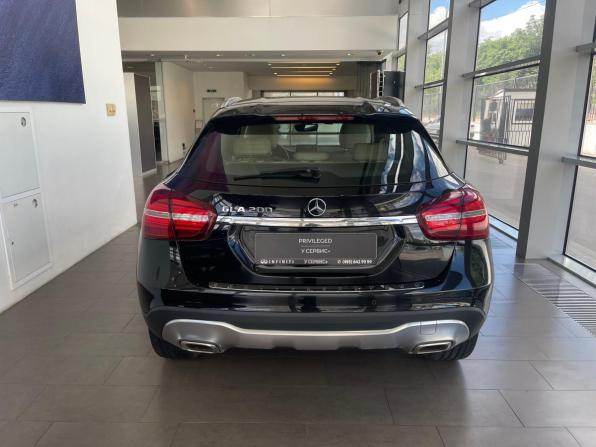 Mercedes-Benz GLA I (X156) Рестайлинг с пробегом 2018 года, цена 3 200 000 рублей, 26378 км, внедорожник, Автокод Объявления