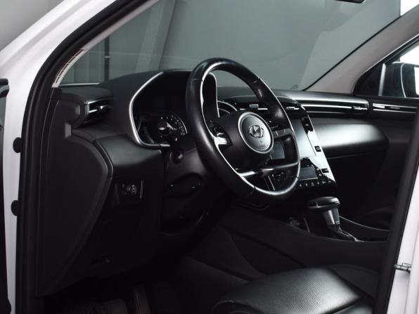 Hyundai Tucson IV с пробегом 2024 года, цена 3 539 995 рублей, 49548 км, внедорожник, Автокод Объявления