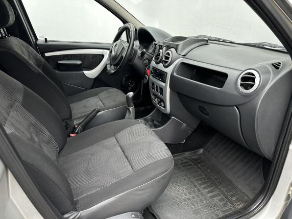 Renault Logan I Рестайлинг с пробегом 2012 года, цена 460 000 рублей, 208665 км, седан, Автокод Объявления