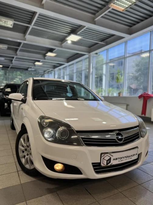 Opel Astra H Рестайлинг Челябинск  - изображение 15