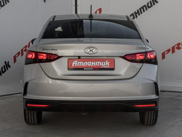 Hyundai Solaris II Рестайлинг с пробегом 2020 года, цена 1 370 000 рублей, 137969 км, седан, Автокод Объявления