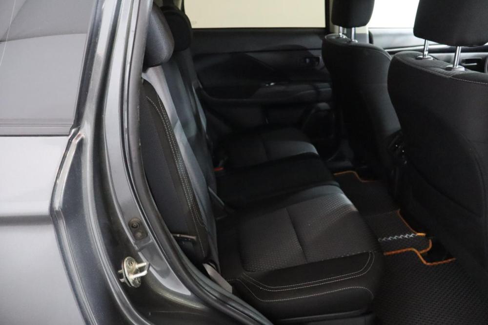 Mitsubishi Outlander III Рестайлинг 3 Санкт-Петербург  - изображение 13