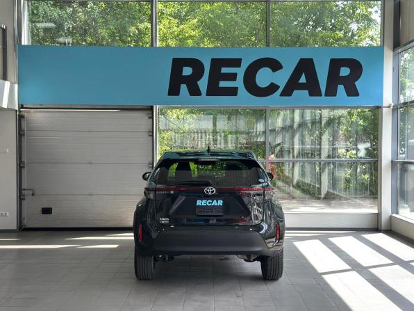 Toyota Yaris Cross с пробегом 2020 года, цена 2 090 000 рублей, 25043 км, внедорожник, Автокод Объявления