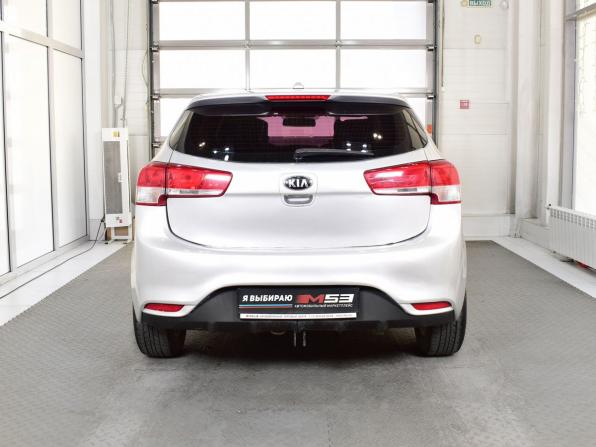 Kia Rio III Рестайлинг с пробегом 2017 года, цена 649 995 рублей, 205148 км, хэтчбек, Автокод Объявления