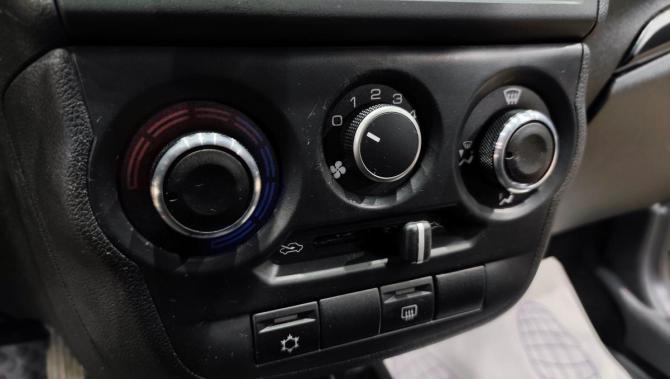 Lada (ВАЗ) Granta I Рестайлинг с пробегом 2023 года, цена 880 000 рублей, 18485 км, лифтбек, Автокод Объявления