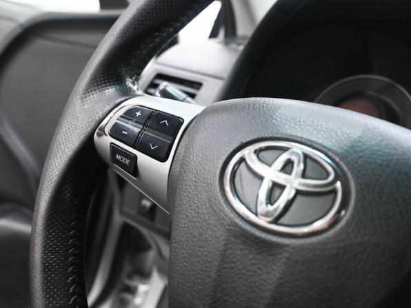 Toyota Corolla X (E140 E150) Рестайлинг с пробегом 2012 года, цена 1 129 900 рублей, 213000 км, седан, Автокод Объявления