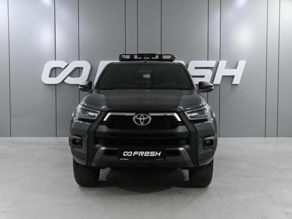 Toyota Hilux VIII Рестайлинг 2 с пробегом 2023 года, цена 6 279 000 рублей, 3921 км, offers.body_type.unknown, Автокод Объявления
