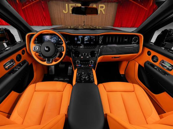 Rolls-Royce Cullinan I Рестайлинг с пробегом 2025 года, цена 67 000 000 рублей, 55 км, внедорожник, Автокод Объявления