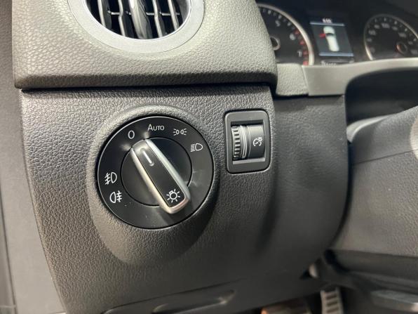 Volkswagen Tiguan I Рестайлинг с пробегом 2014 года, цена 1 799 000 рублей, 155350 км, внедорожник, Автокод Объявления