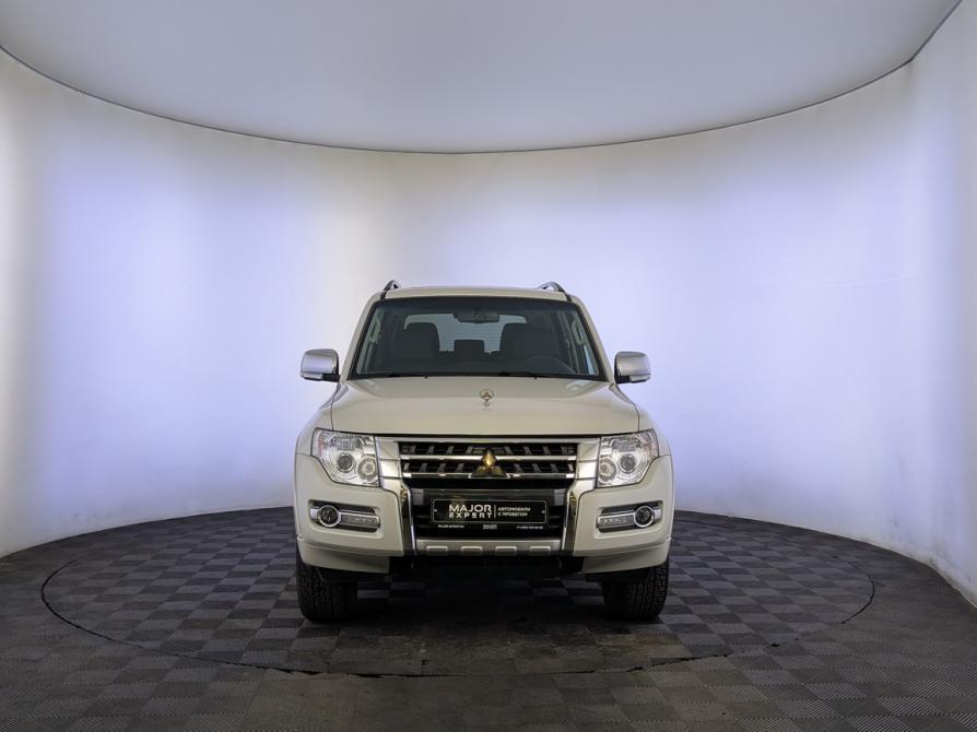 Mitsubishi Pajero IV Рестайлинг 2 Москва  - изображение 2