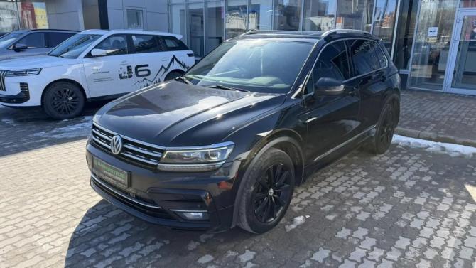 Volkswagen Tiguan II с пробегом 2018 года, цена 2 450 000 рублей, 155505 км, внедорожник, Автокод Объявления