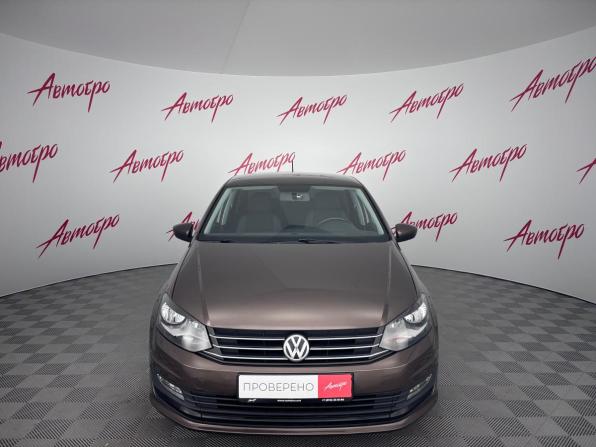 Volkswagen Polo V Рестайлинг с пробегом 2018 года, цена 1 249 000 рублей, 99796 км, седан, Автокод Объявления