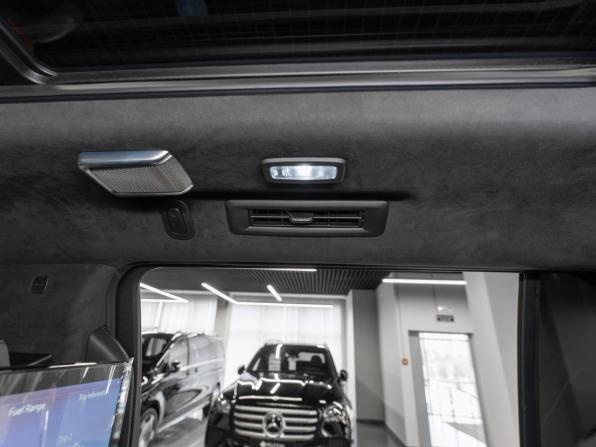 Cadillac Escalade V Рестайлинг с пробегом 2025 года, цена 20 700 000 рублей, 400 км, внедорожник, Автокод Объявления