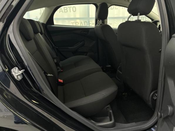 Ford Focus III Рестайлинг с пробегом 2017 года, цена 960 000 рублей, 111000 км, хэтчбек, Автокод Объявления