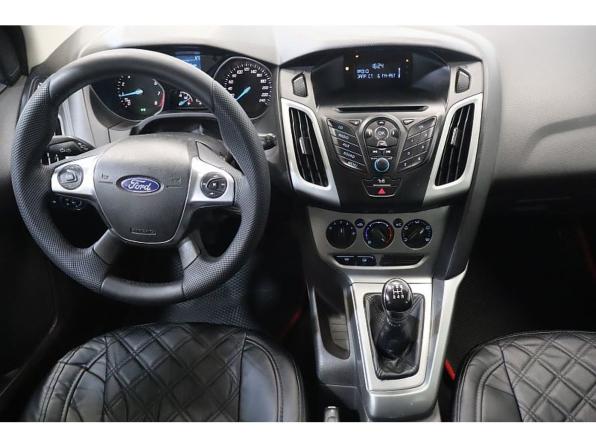 Ford Focus III с пробегом 2013 года, цена 1 336 000 рублей, 112021 км, хэтчбек, Автокод Объявления