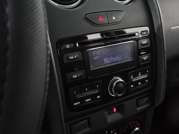 Renault Duster I Рестайлинг с пробегом 2015 года, цена 1 069 000 рублей, 176009 км, внедорожник, Автокод Объявления