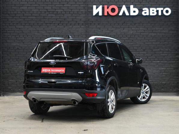 Ford Kuga II Рестайлинг с пробегом 2019 года, цена 1 700 000 рублей, 194960 км, внедорожник, Автокод Объявления