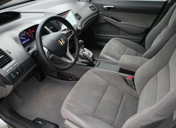 Honda Civic VIII Рестайлинг с пробегом 2008 года, цена 696 700 рублей, 228342 км, седан, Автокод Объявления