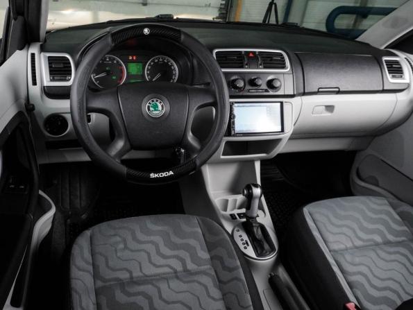 Skoda Fabia II с пробегом 2008 года, цена 629 000 рублей, 189111 км, хэтчбек, Автокод Объявления
